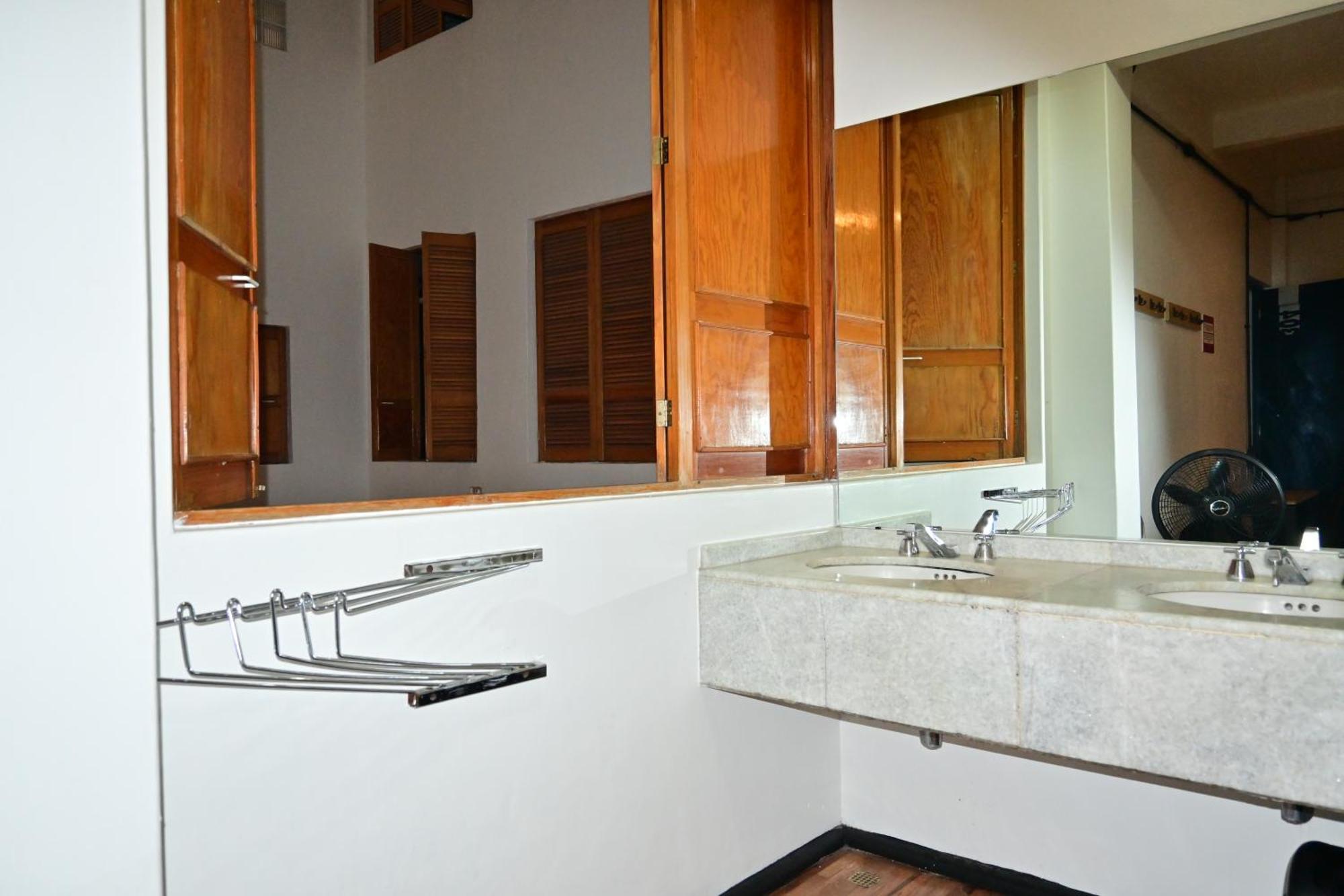 Hostel Mundo Joven Catedral - Mexico City, Mexico City